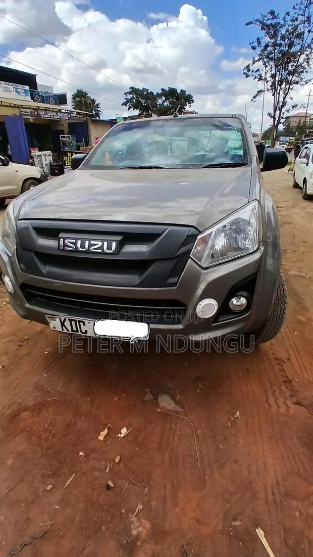 Isuzu D-MAX 2020 Brown