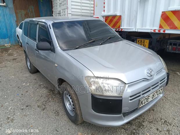 Toyota Probox 2014 Silver