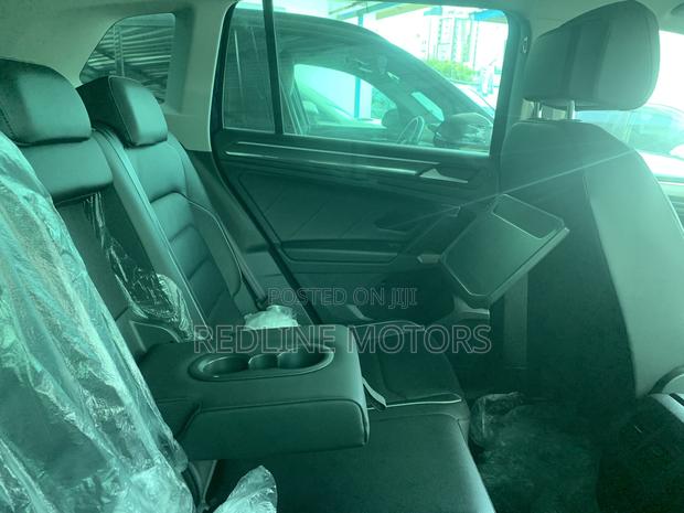 Volkswagen Tiguan 2.0T S FWD 2019 Blue