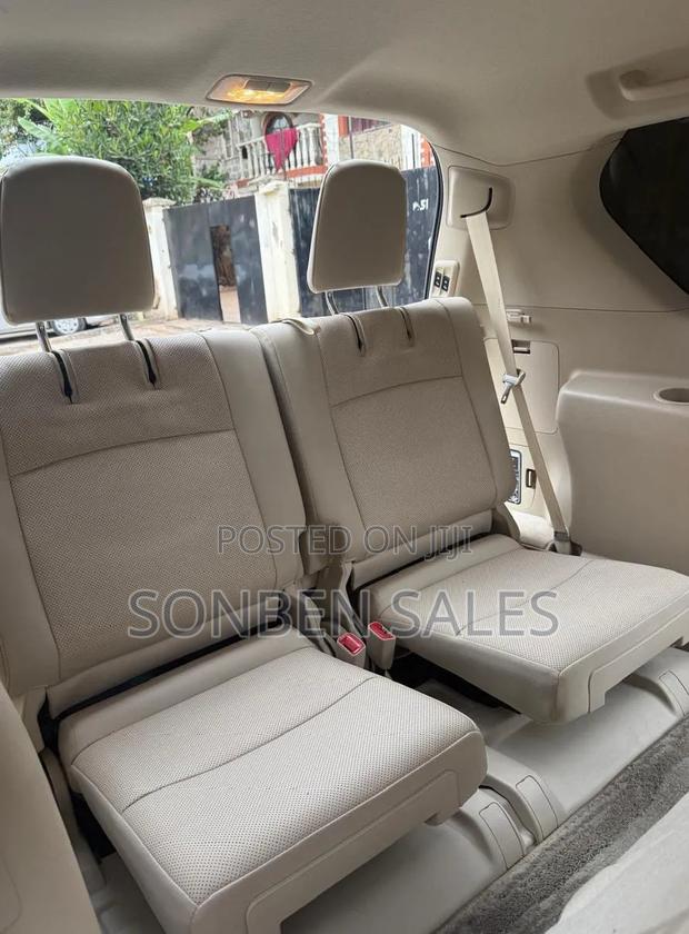 Toyota Land Cruiser Prado 2.7 2022 White
