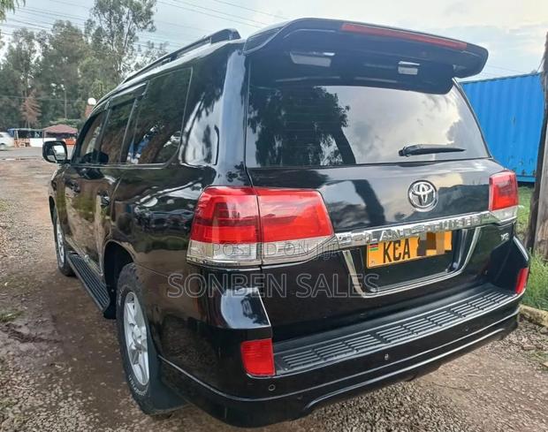 Toyota Land Cruiser 4.7 GX-R 2009 Black