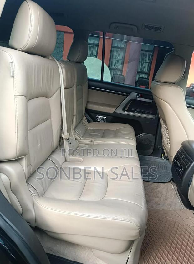 Toyota Land Cruiser 4.7 GX-R 2009 Black