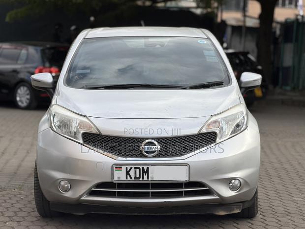 Nissan Note 2016 Silver