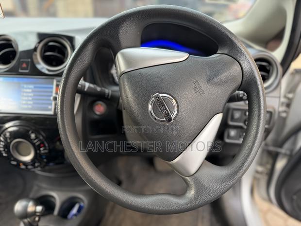 Nissan Note 2016 Silver