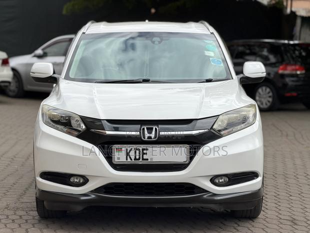 Honda Vezel 1.5 2WD 2014 White