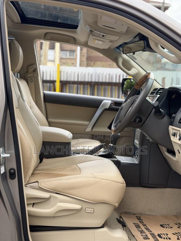Toyota Land Cruiser Prado 2.7 2021 Brown