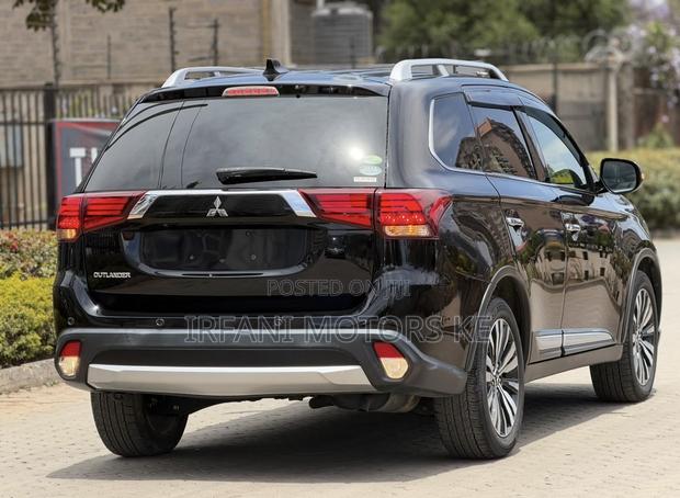 Mitsubishi Outlander 2019 Black