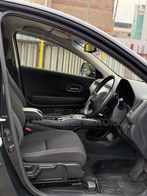 Honda Vezel 2019 Blue