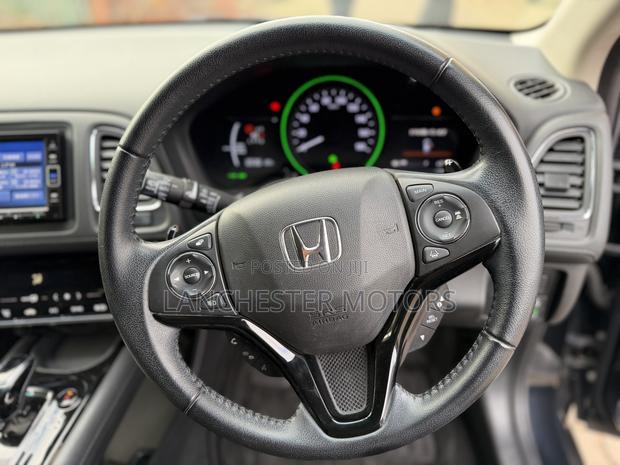 Honda Vezel 2019 Blue