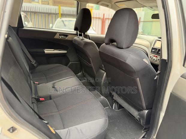 Subaru Forester 2011 Silver