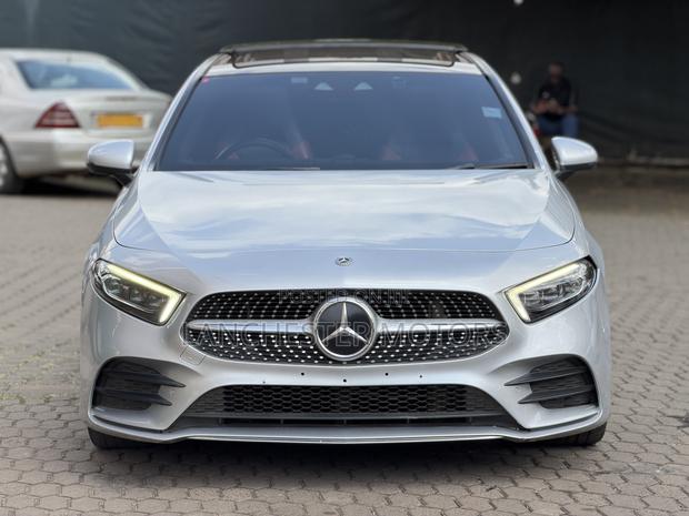 Mercedes-Benz A-Class 2018 Silver