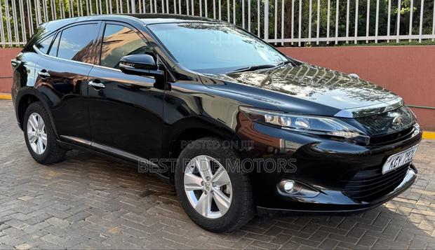 Toyota Harrier 2.0 2014 Gray