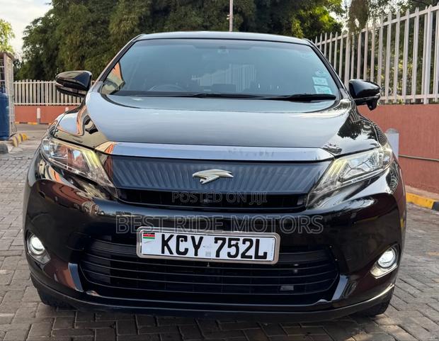 Toyota Harrier 2.0 2014 Gray