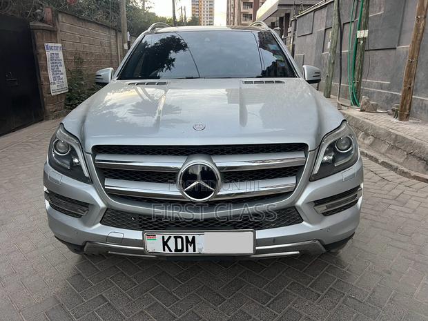 Mercedes-Benz GL-Class 350 BlueTEC 2016 Silver