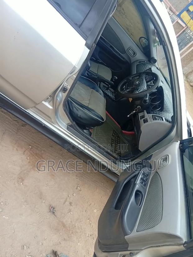 Nissan Wingroad 2007 Silver