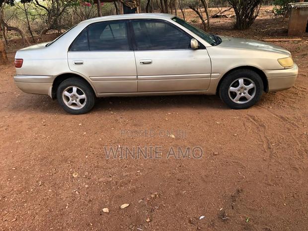 Toyota Corona 1999 Beige