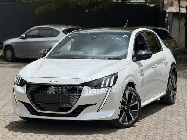 Peugeot 208 2019 White