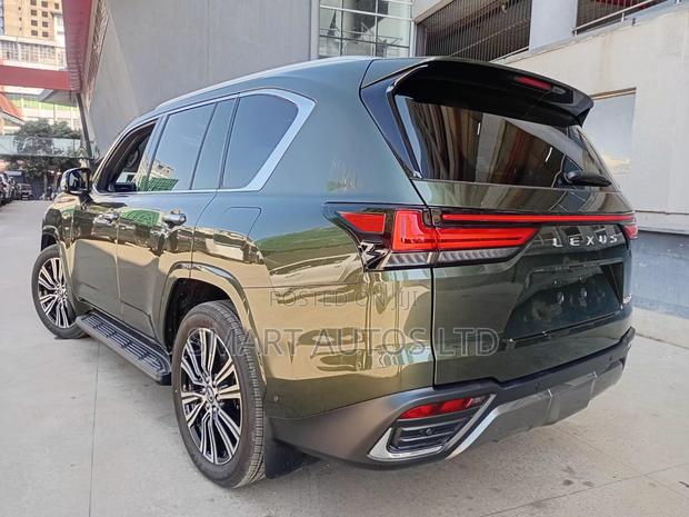 New Lexus LX 700h F Sport Handling 2026 Green