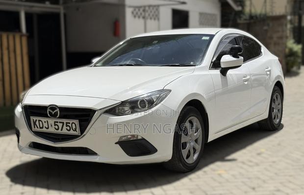 Mazda Axela 2015 Pearl
