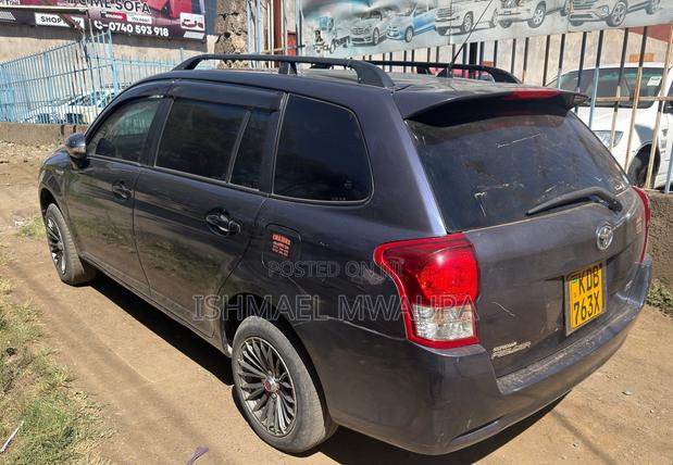 Toyota Corolla Fielder 1.5 Hybrid FWD 2014 Purple
