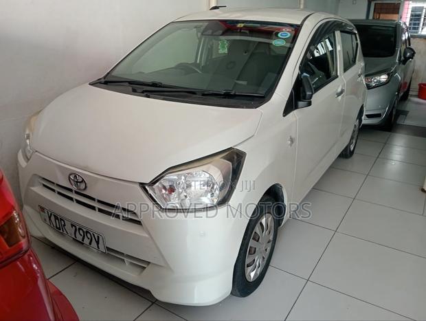 Toyota Pixis 2018 White