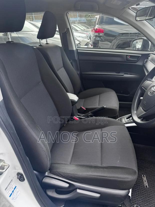 Toyota Corolla Fielder 2019 White