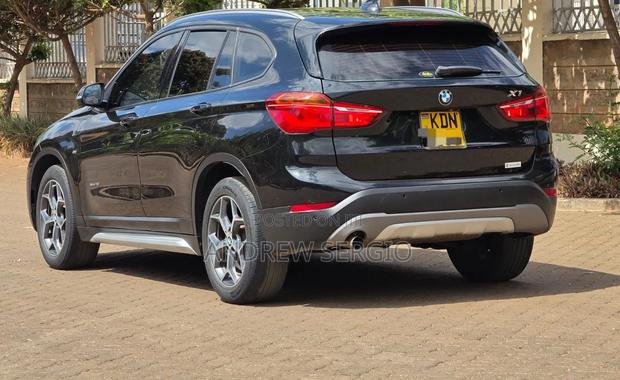 BMW X1 xDrive28i AWD 2016 Black