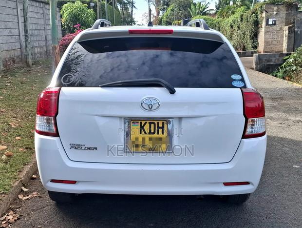 Toyota Corolla Fielder 1.5 Petrol FWD 2015 White