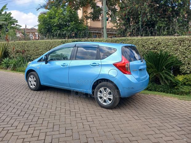 Nissan Note 2013 Blue