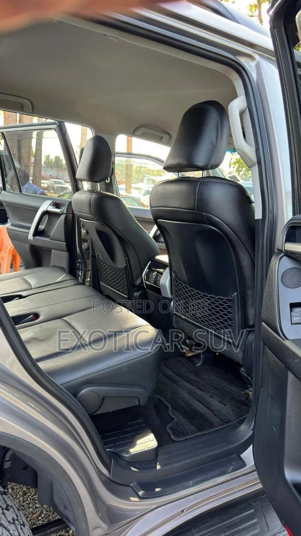 Toyota Land Cruiser Prado 2.8 2019 Burgundy