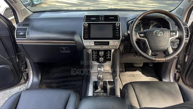Toyota Land Cruiser Prado 2.8 2019 Burgundy