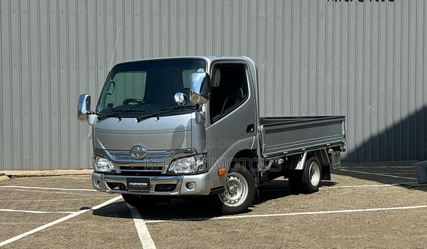 Toyota Toyoace 2019 Silver
