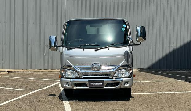 Toyota Toyoace 2019 Silver