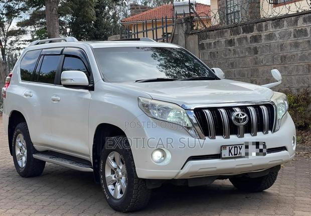 Toyota Land Cruiser Prado 2015 White