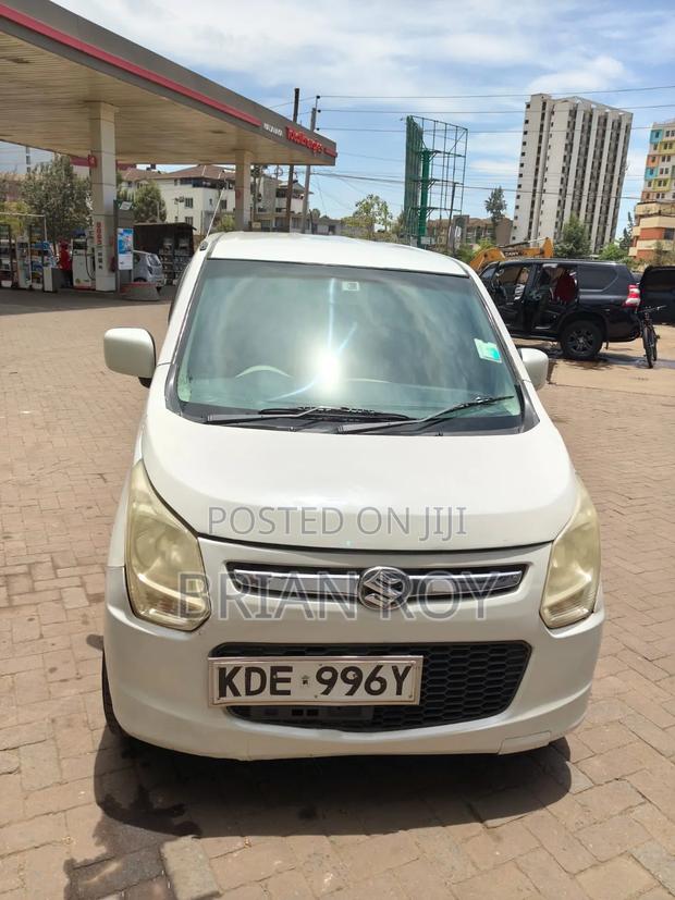 Suzuki Wagon R 660 Petrol AWD 2015 White