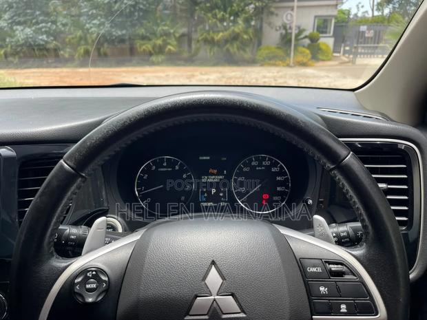 Mitsubishi Outlander 2015 Black