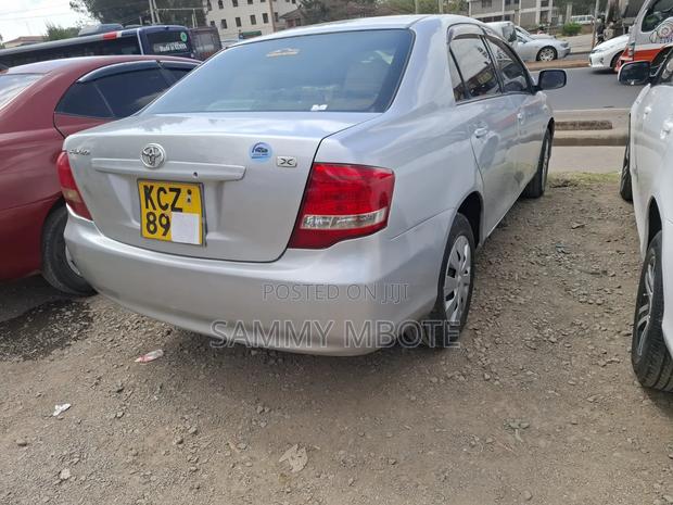 Toyota Axio 1.5 G 2WD 2013