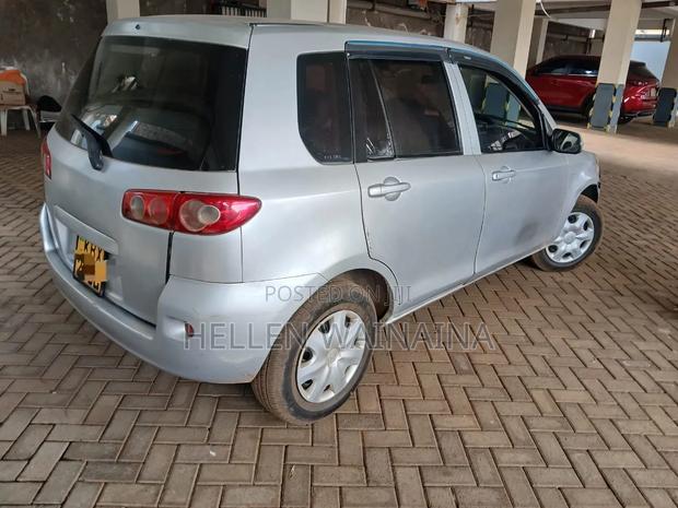 Mazda Demio 2007 Silver
