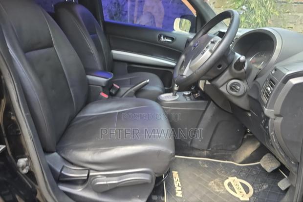 Nissan X-Trail 2010 Black