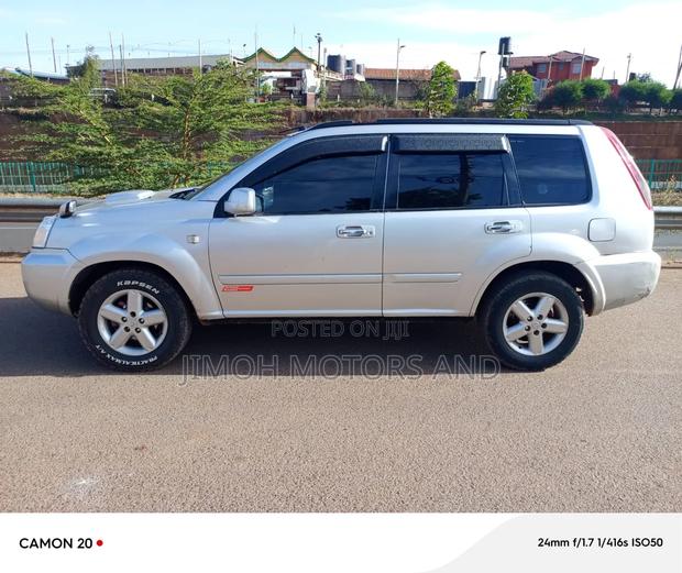 Nissan X-Trail 2004 Silver