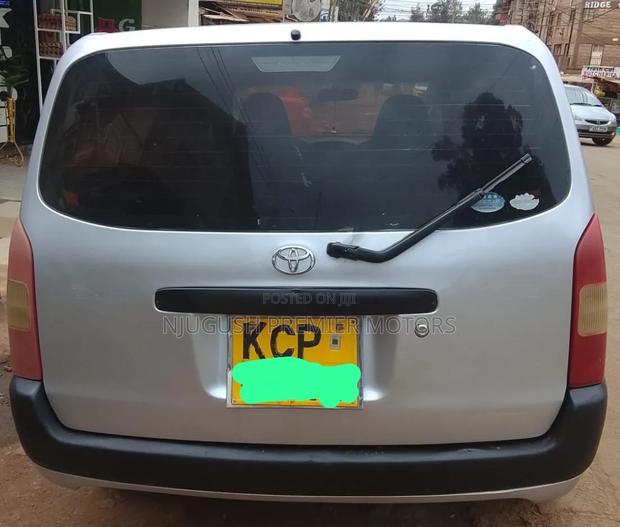 Toyota Probox 2010 Silver