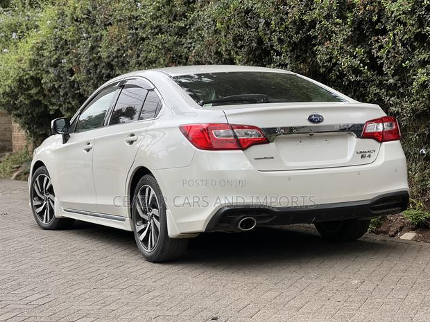 Subaru Legacy 2.5i Sport AWD 2019 White
