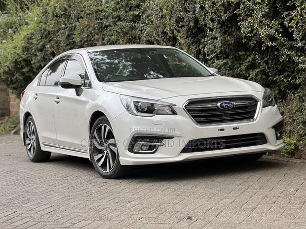 Subaru Legacy 2.5i Sport AWD 2019 White