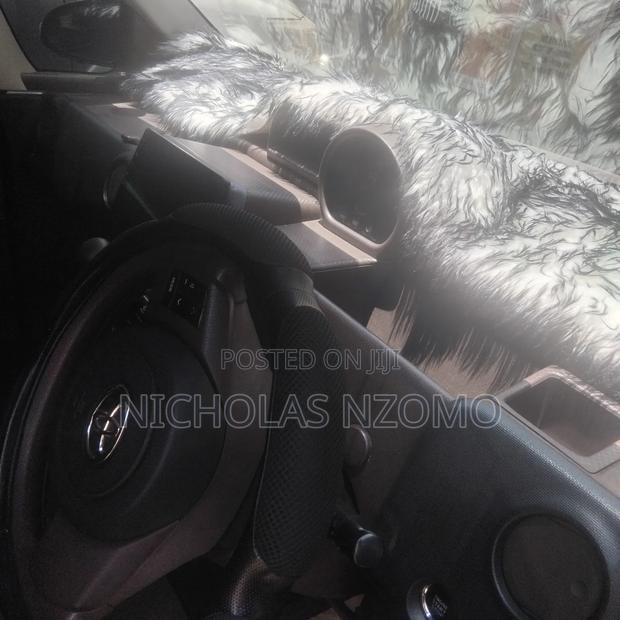 Toyota Spade 2015 Black