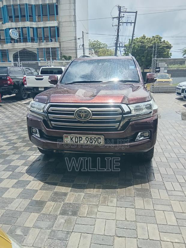 Toyota Land Cruiser 2016 Maroon