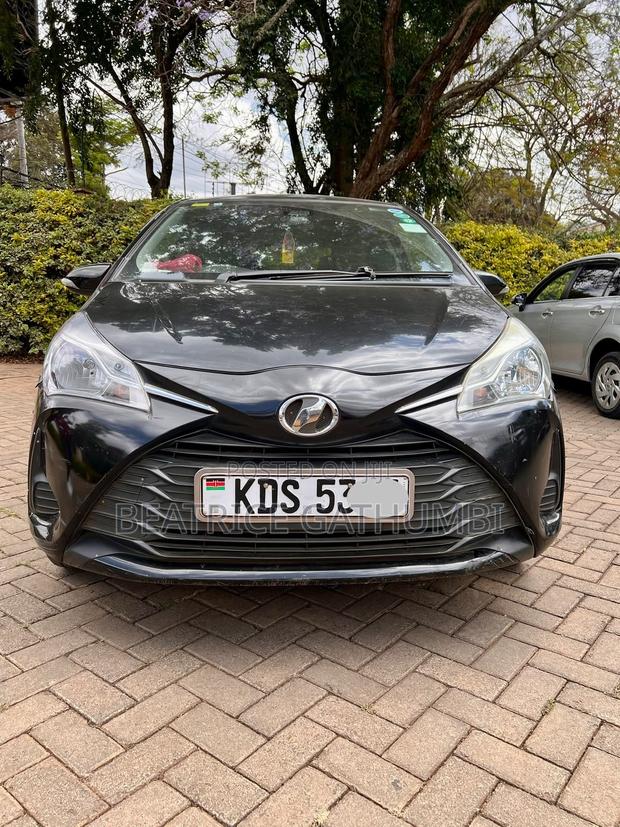 Toyota Vitz 1.0 FWD 5dr 2019 Black