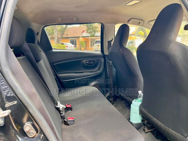 Toyota Vitz 1.0 FWD 5dr 2019 Black