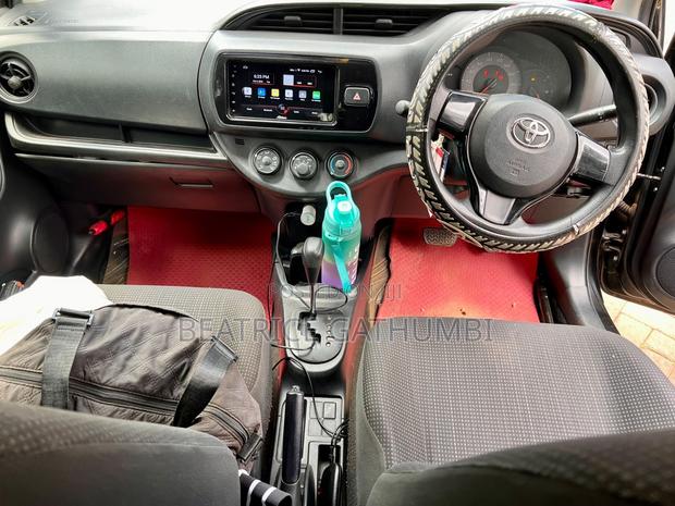 Toyota Vitz 1.0 FWD 5dr 2019 Black