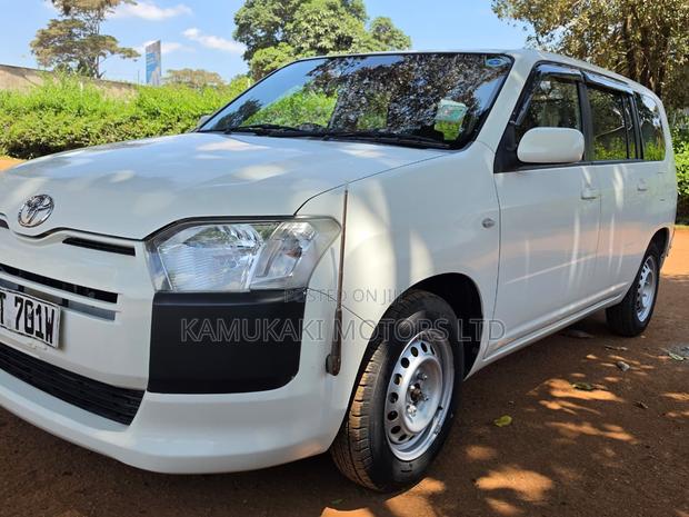 Toyota Succeed 2018 White