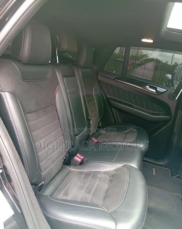 Mercedes-Benz GLE-Class 2017 Black